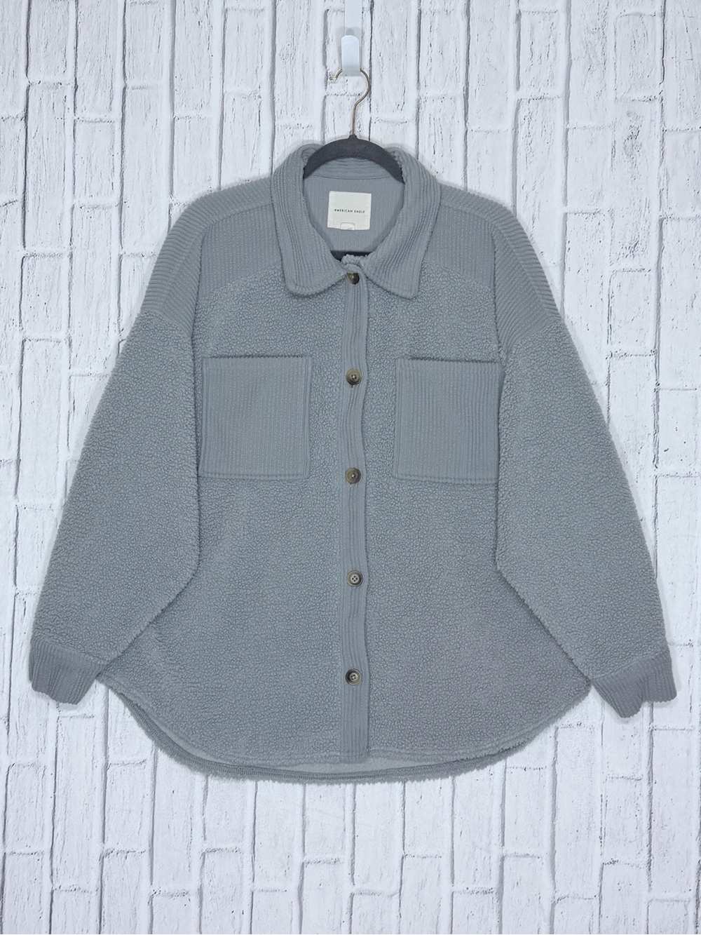 🩶 American Eagle Gray Sherpa Fleece Button Front Shacket Jacket